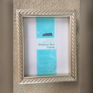 Shadow Box Frame 8in x 10in